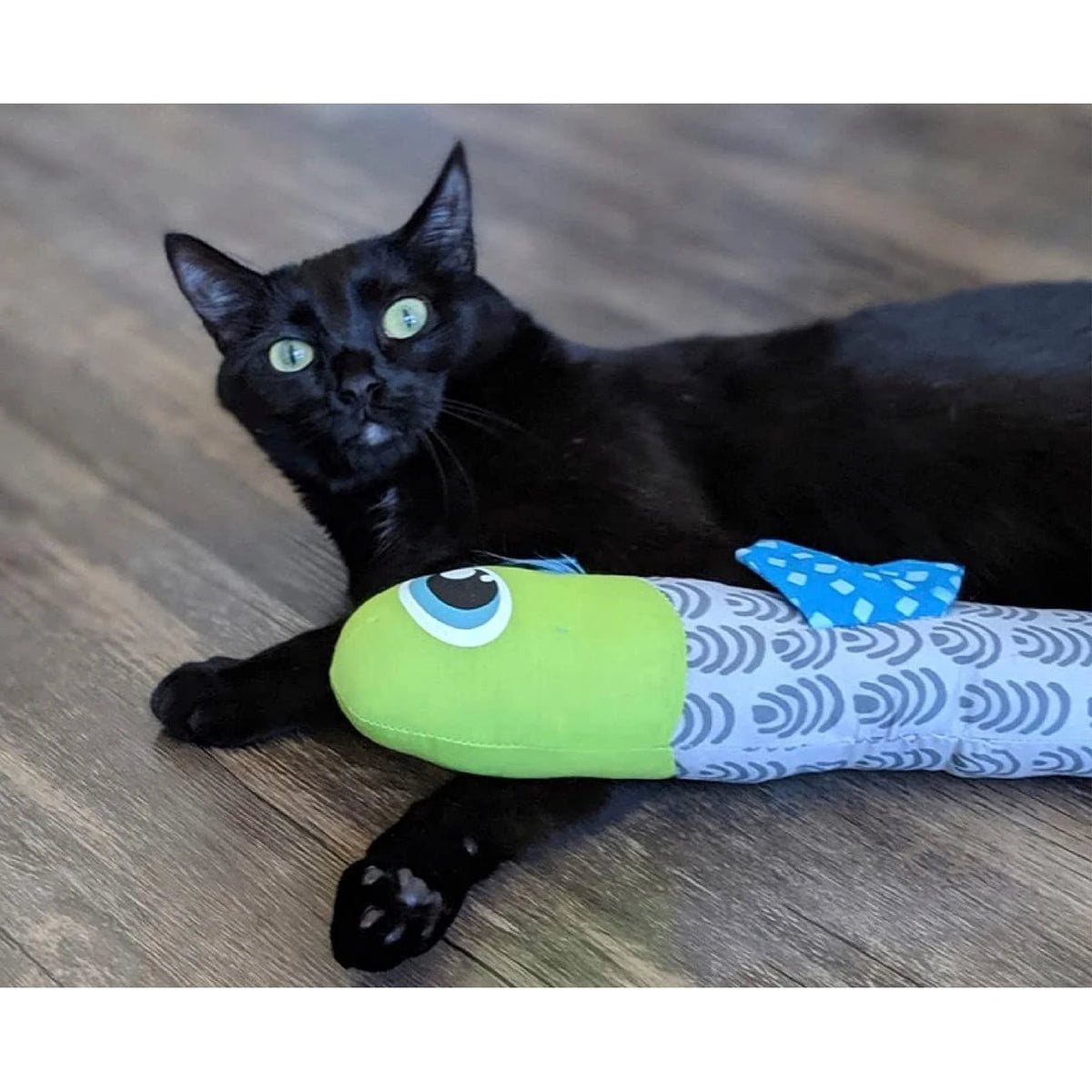 Catstages Catnip Crunch Fish Cat Toy — cat with fish kicker