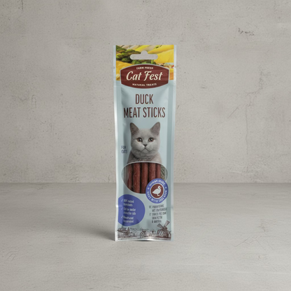 Cat meat sticks pouch, duck flavor, with cat photo and stick window