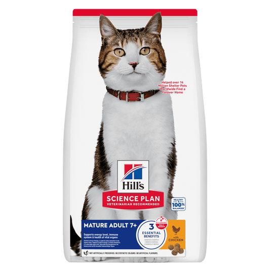 Hill's Science Plan Mature Adult cat food pouch, chicken flavor, with cat portrait on front