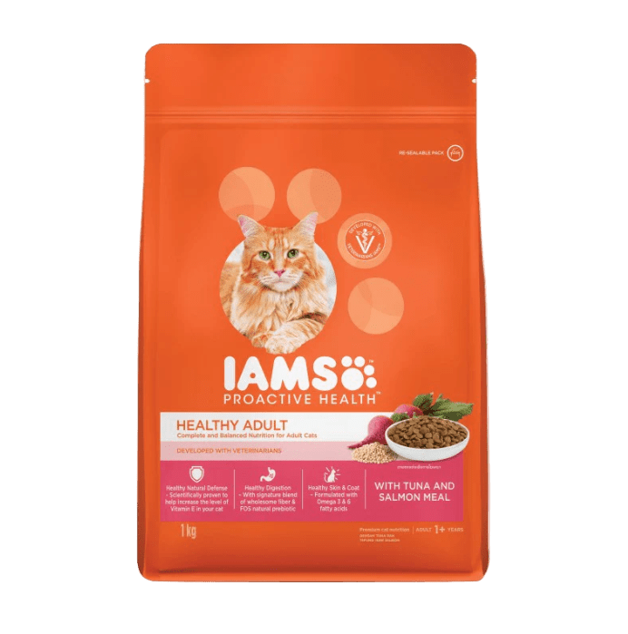 IAMS Proactive Health adult cat food pouch, orange front with cat portrait and tuna salmon