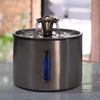 Stainless steel pet water fountain with blue MAX/MIN window and water spray
