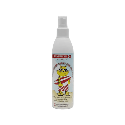 Catnip spray bottle with white pump and front label, KUNDUCHI brand.