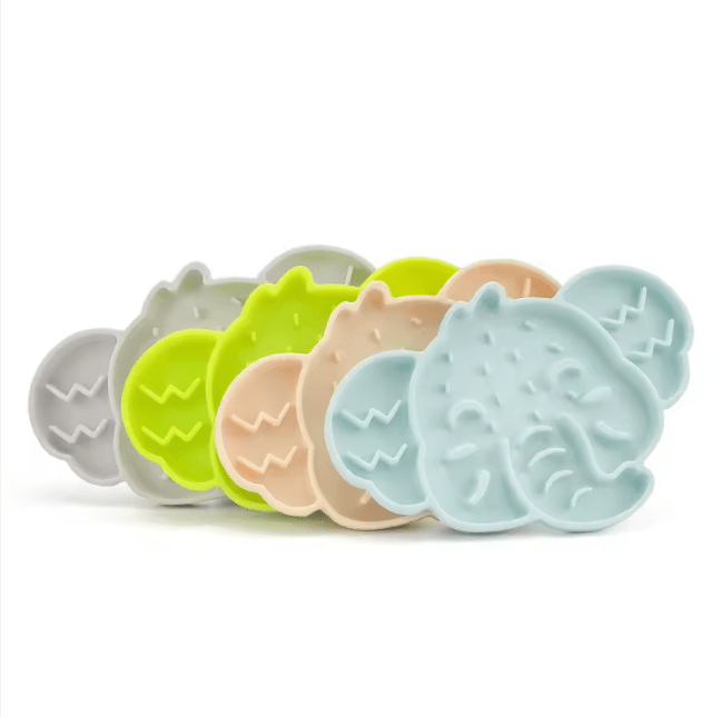 Elephant silicone slow feeder mat set with five colors and raised face bumps for slow feeding